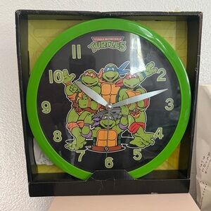 Teenage Mutant Ninja Turtles Green Wall Clock